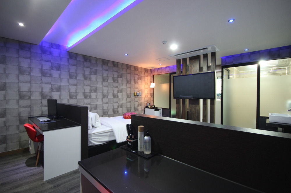 Hotel Well Busan Exteriör bild